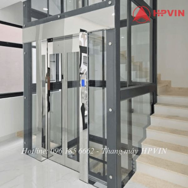 Mẫu thang máy lồng kính sang trọng Mẫu thang máy khung thép vách kính sang trọng